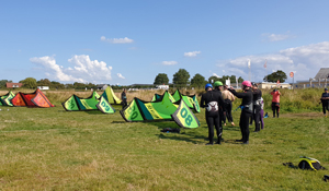 Lerne das Kiten &amp; Windsurfen in unserem Wassersport Center in Kegneas Dänemark!